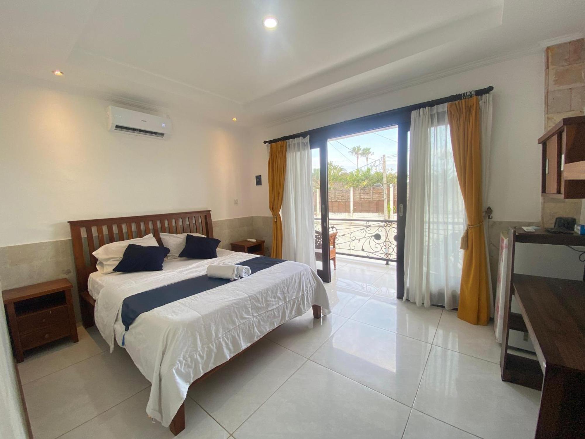 Kgh By Micky Hotel 3*