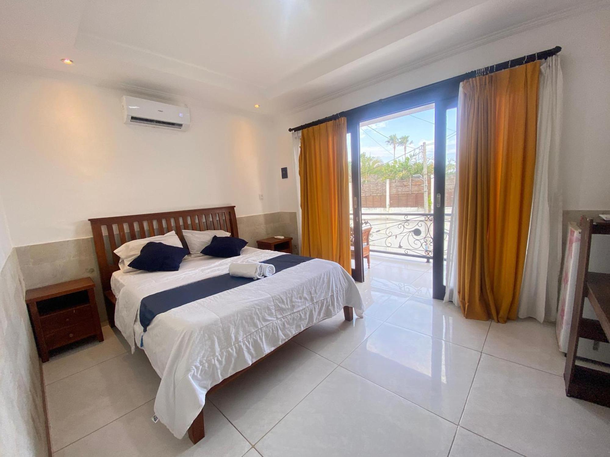 Kgh By Micky Hotel Seminyak (Bali)